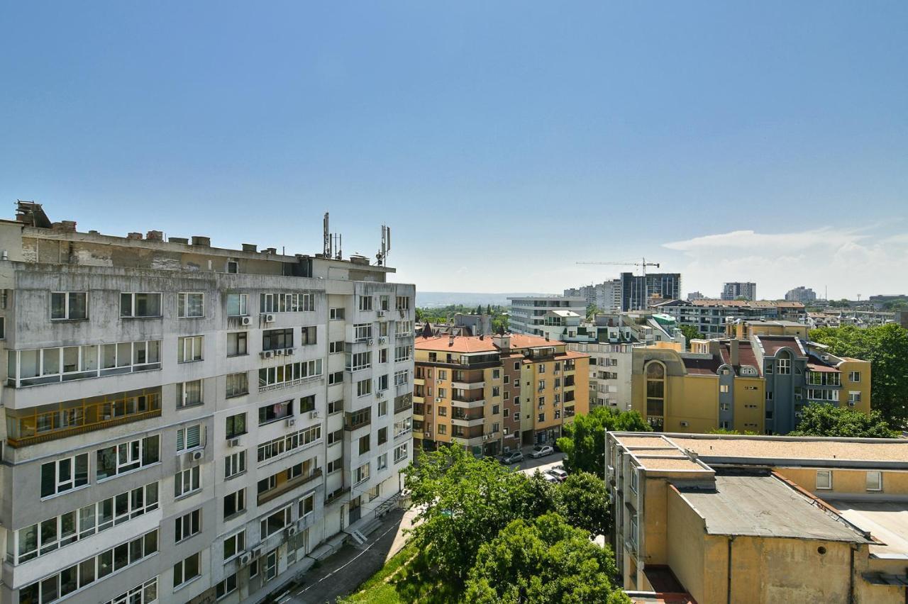 Chaika 203 Varna Exterior photo
