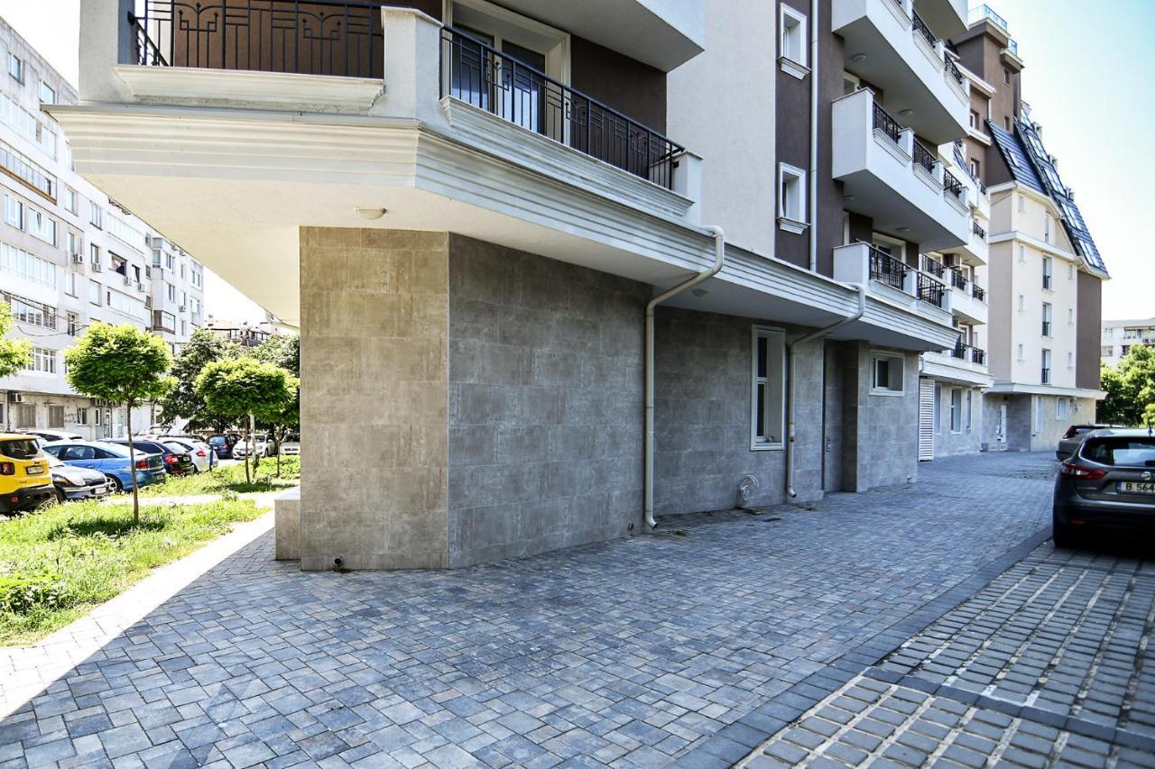 Chaika 203 Varna Exterior photo
