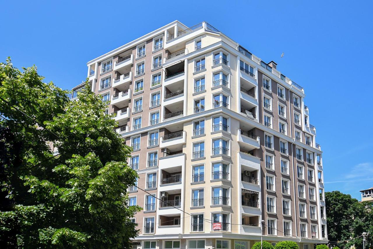Chaika 203 Varna Exterior photo